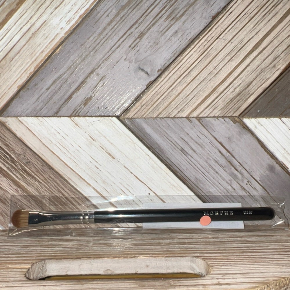 Morphe Makeup Brush M167